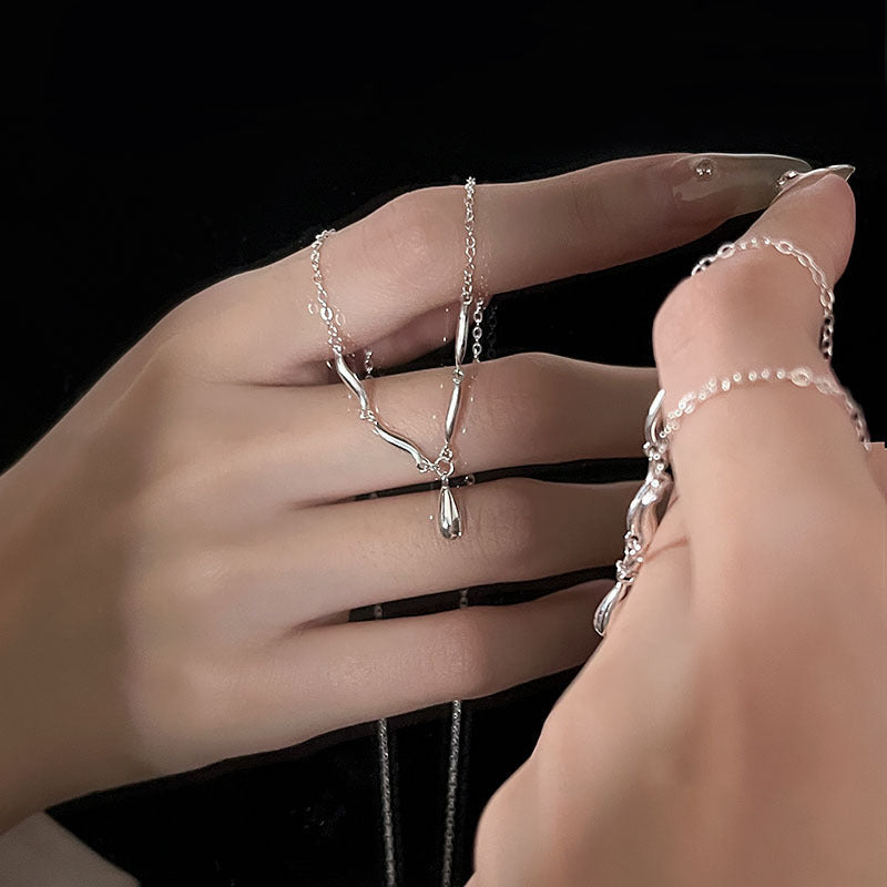 S925 sterling silver water droplet pendant necklace - silvery