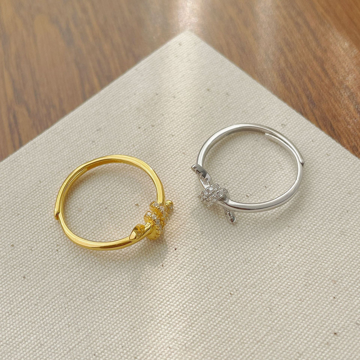 925 sterling silver knot shaped ring