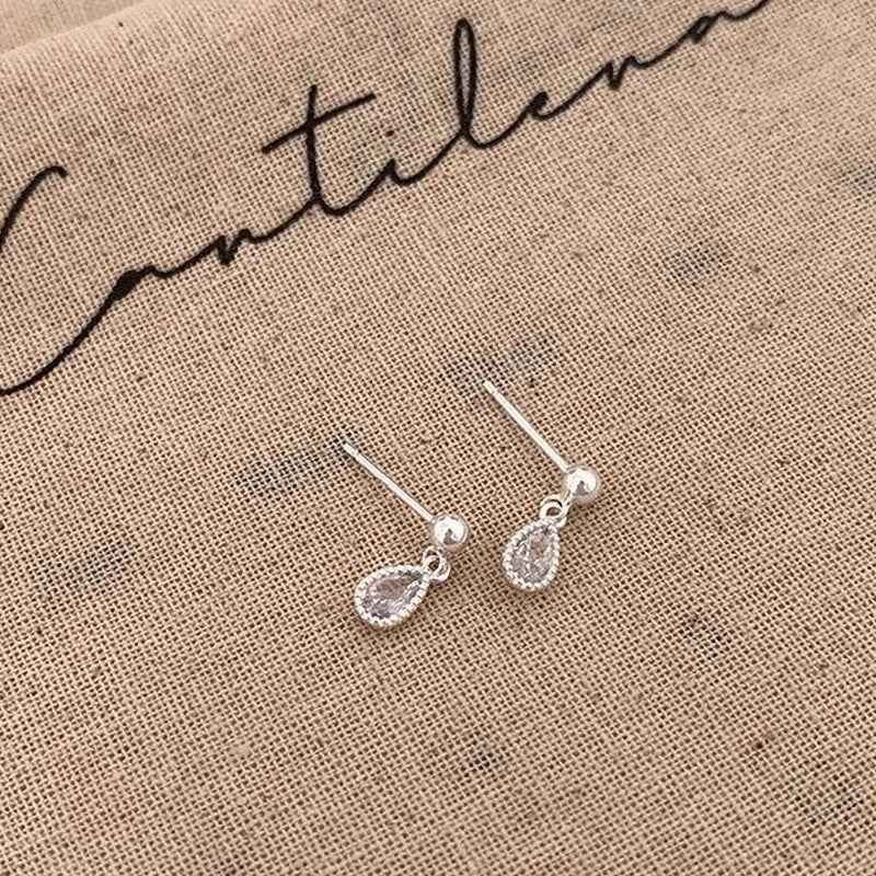 999 silver droplet shaped sparkling zirconium earrings