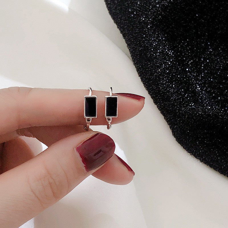 S925 sterling silver black cool earrings