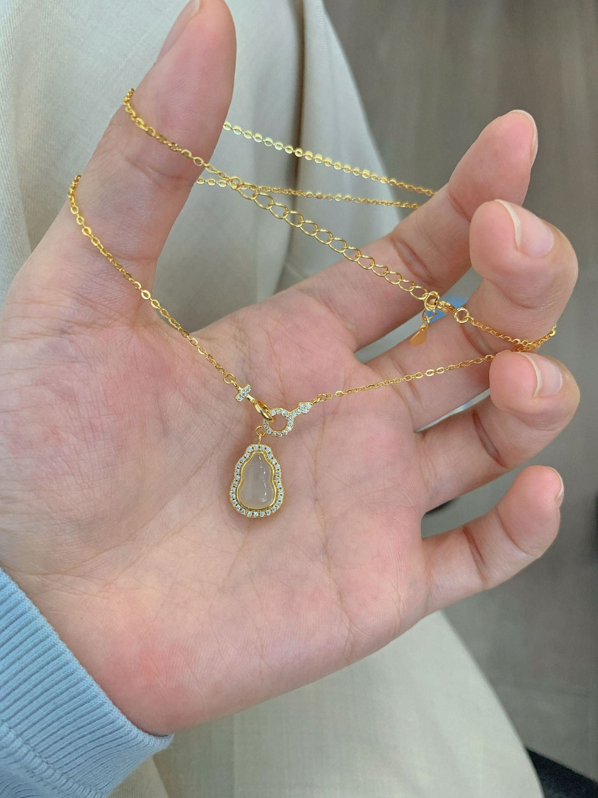 S925 pure silver natural chalcedony necklace