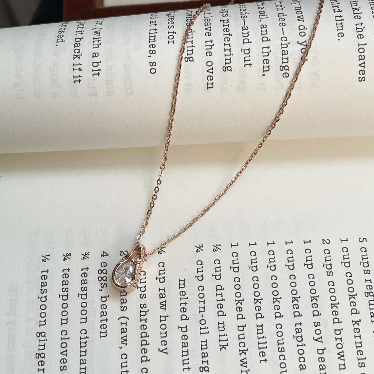 925 sterling silver droplet shaped pendant necklace - rose golden