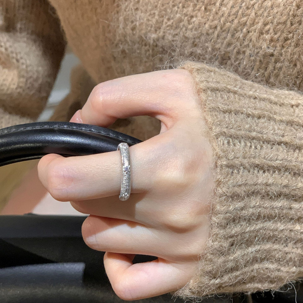 Vintage brushed stripe S925 sterling silver Zirconium flash ring
