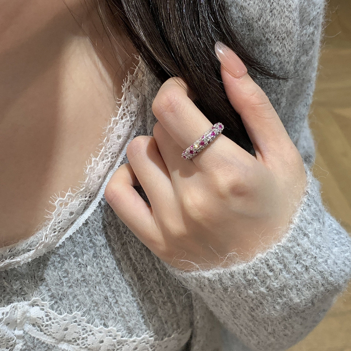 925 sterling silver ring set with sparkling zirconium