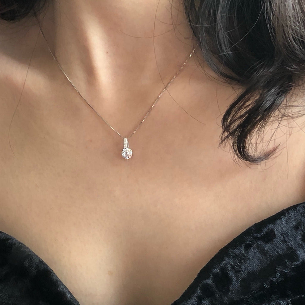 Rotating Zircon Solitaire Necklace – image 4
