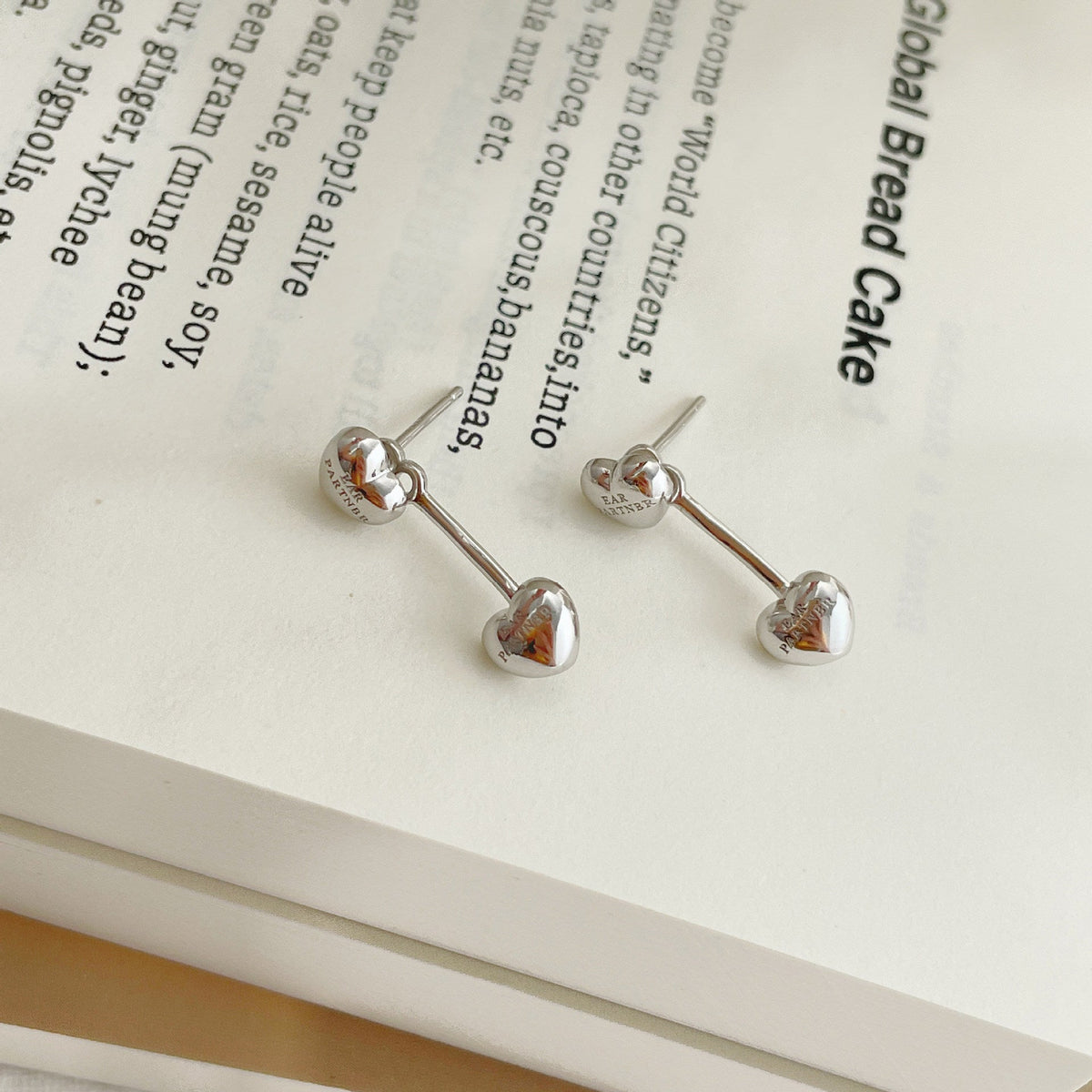 925 sterling silver heart-shaped earrings - silvery