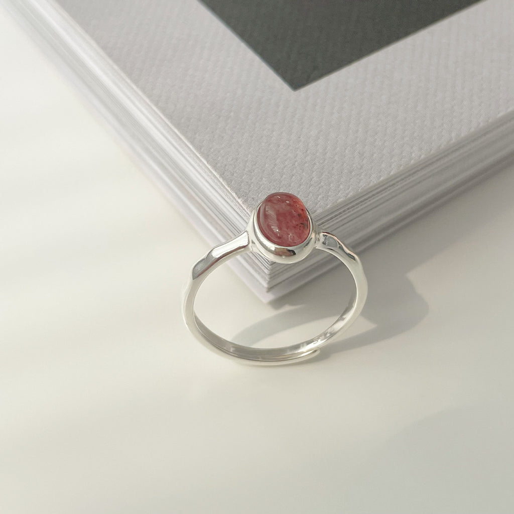 925 sterling silver strawberry crystal ring - silvery