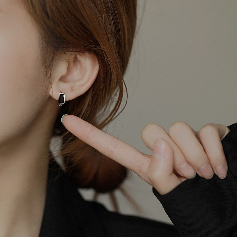 S925 sterling silver black cool earrings
