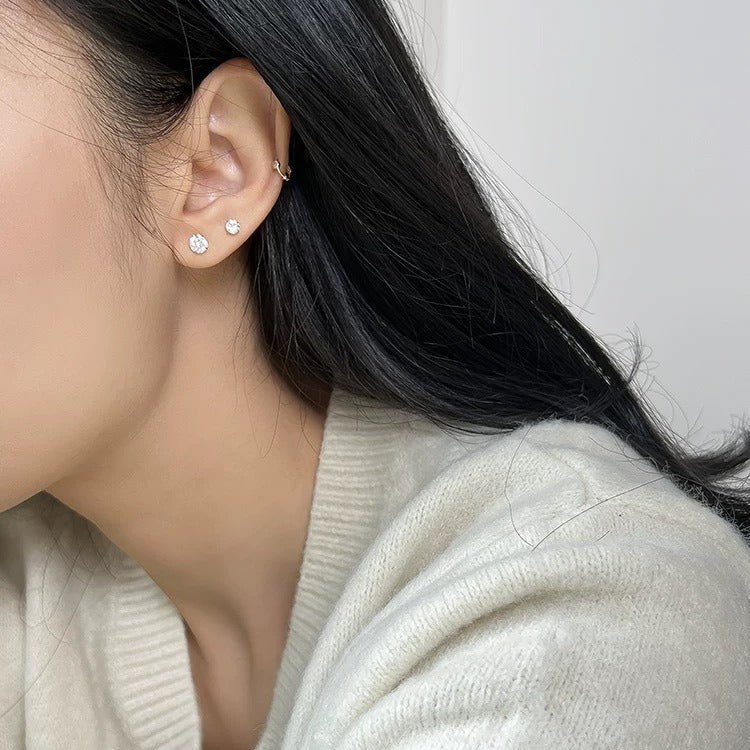 S925 sterling silver round sparkling zirconium earrings