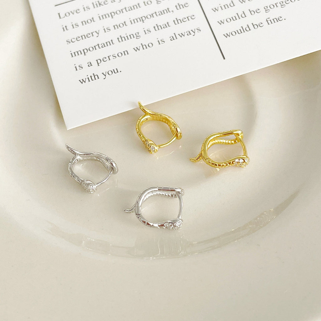 S925 sterling silver snake shaped ear buckle