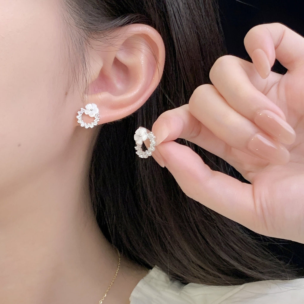 925 sterling silver flower earrings - silvery