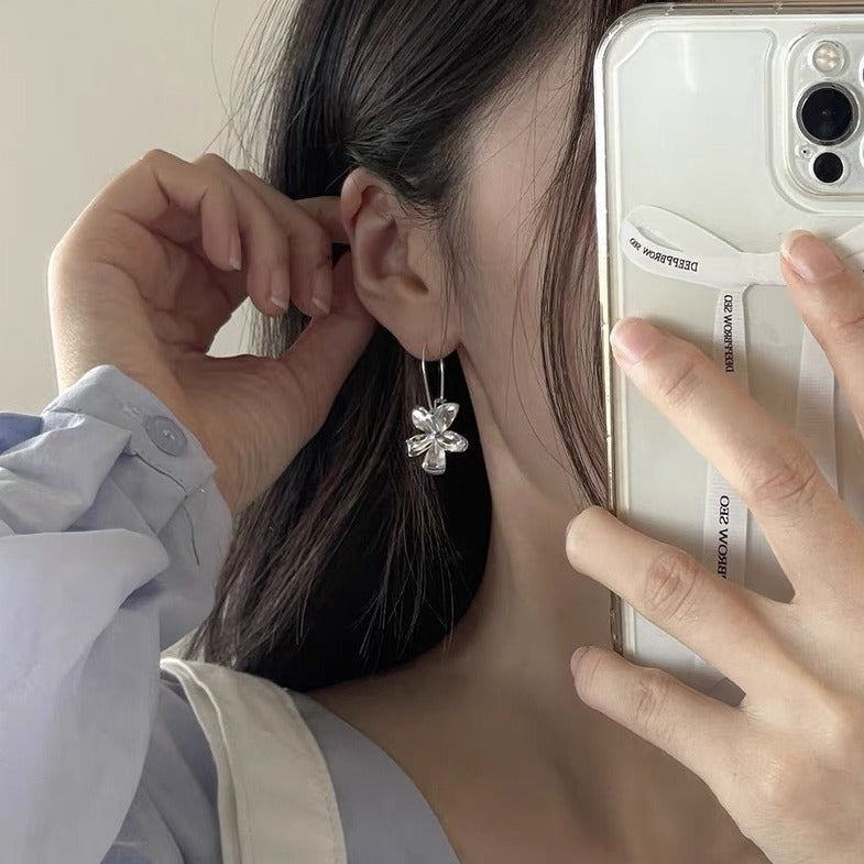 S925 Silver Petal Pendant Earrings - Silvery