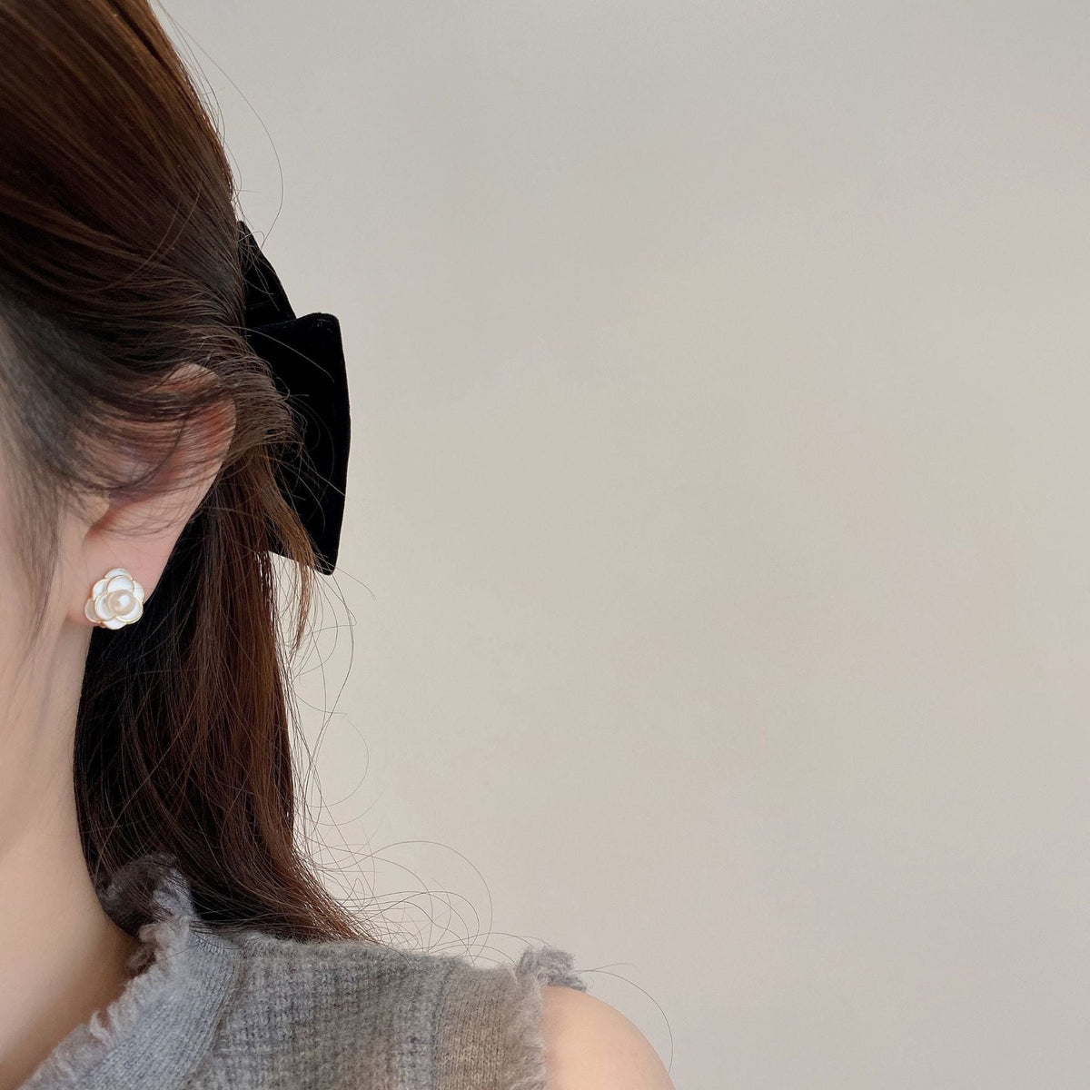 S925 Silver Flower Earrings - Golden