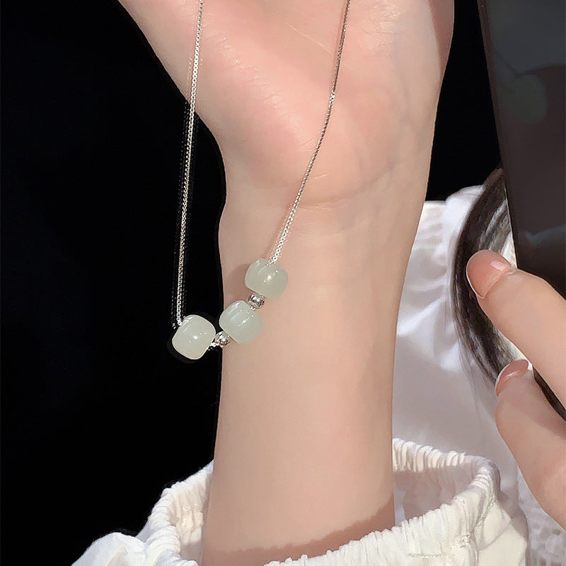 S925 Silver Hotan Jade Beaded Necklace - Silvery