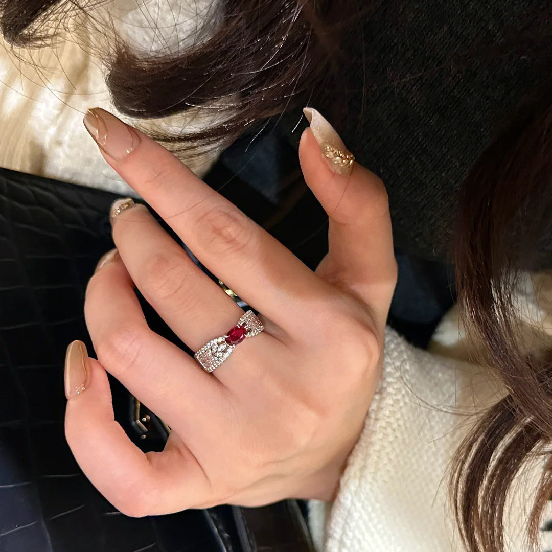 S925 Silver Sparkling Zirconia Engagement Ring - Silvery
