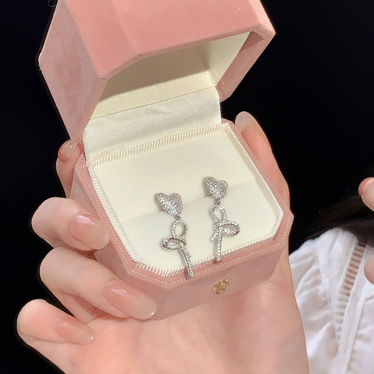 925 sterling silver heart-shaped long earrings