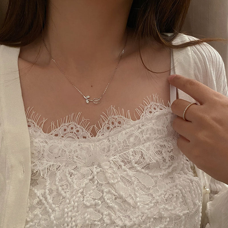 925 sterling silver tulip pendant necklace