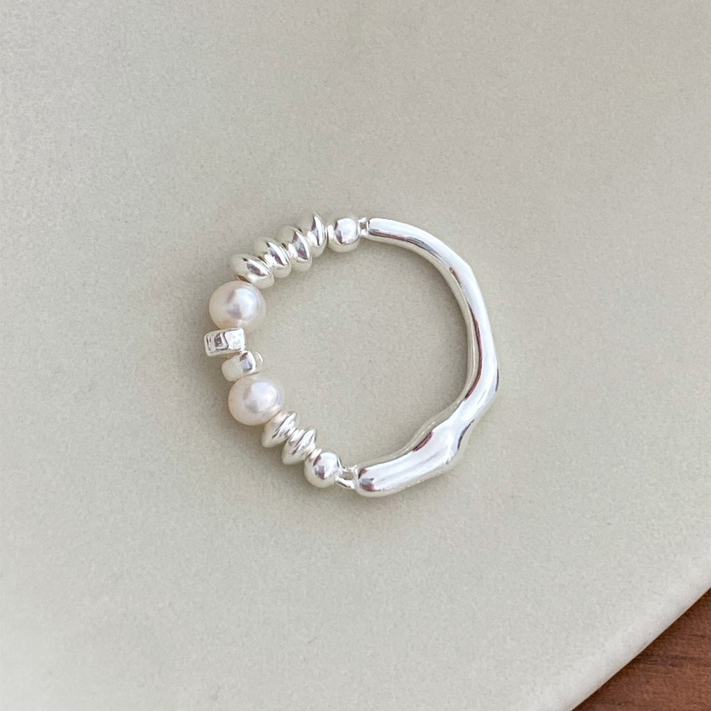 925 sterling silver pearl irregular design ring - silvery