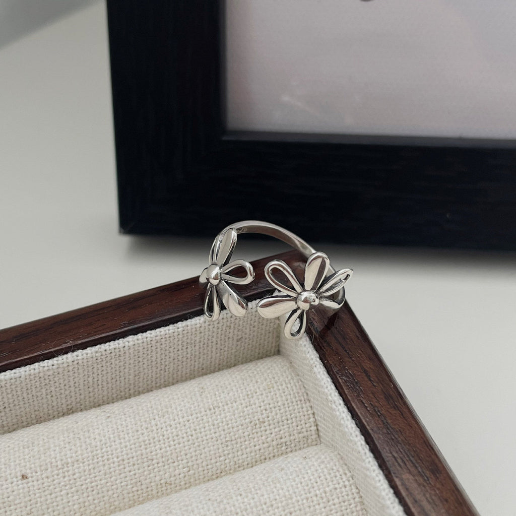 925 sterling silver flower ring - silvery