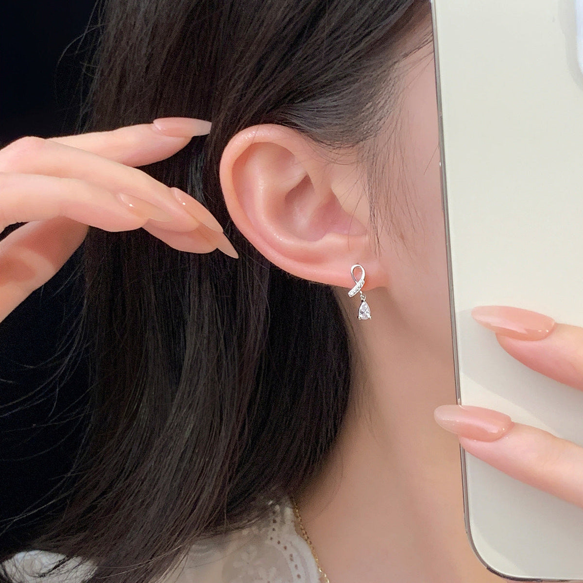 925 sterling silver water droplet shaped zircon earrings