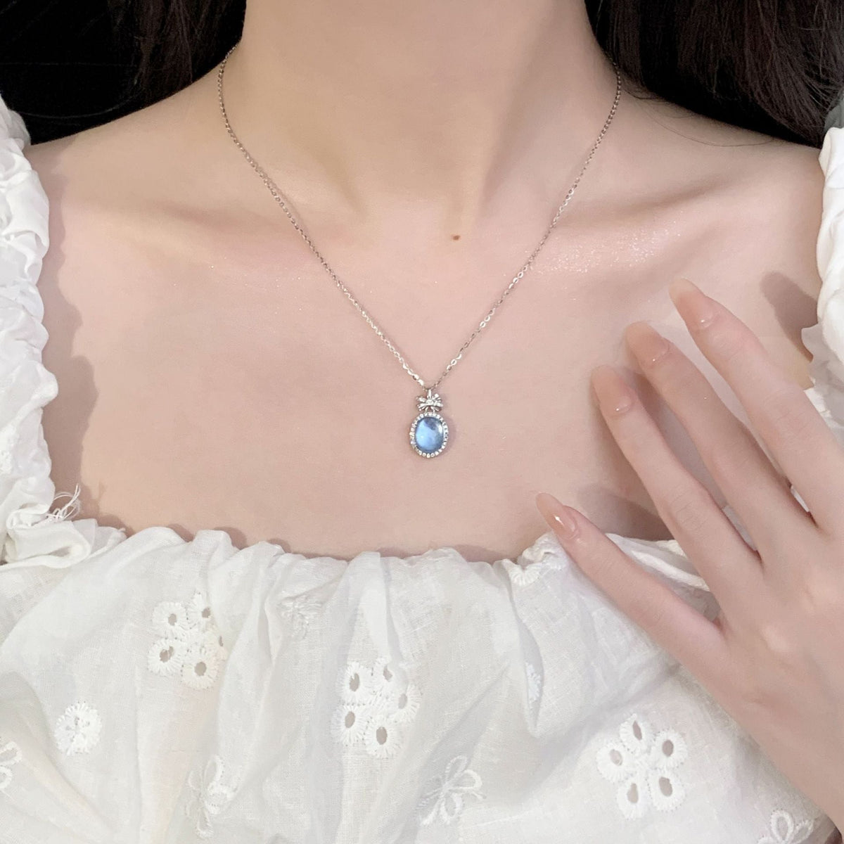 S925 Pure Silver Sea Blue Treasure Necklace - Silvery