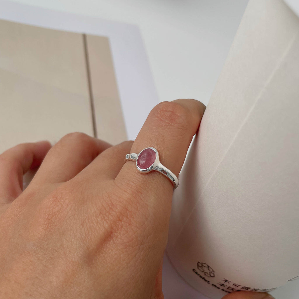 925 sterling silver strawberry crystal ring - silvery