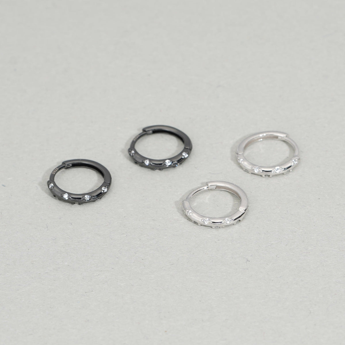 S925 sterling silver earrings with white zirconium rings