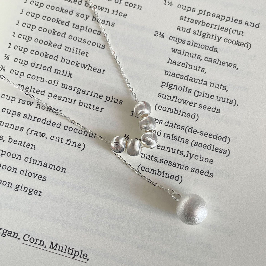 S925 sterling silver round bead tassel pendant necklace - silvery