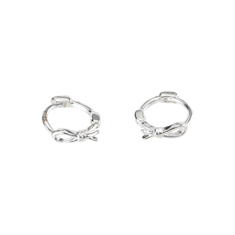 S925 sterling silver exquisite and compact bow ear buckle
