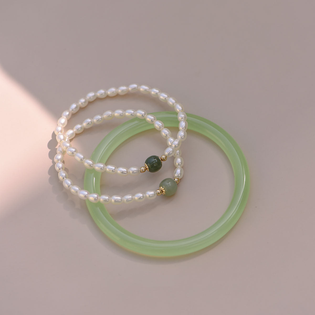 Freshwater Pearl Hotan Jade Bracelet