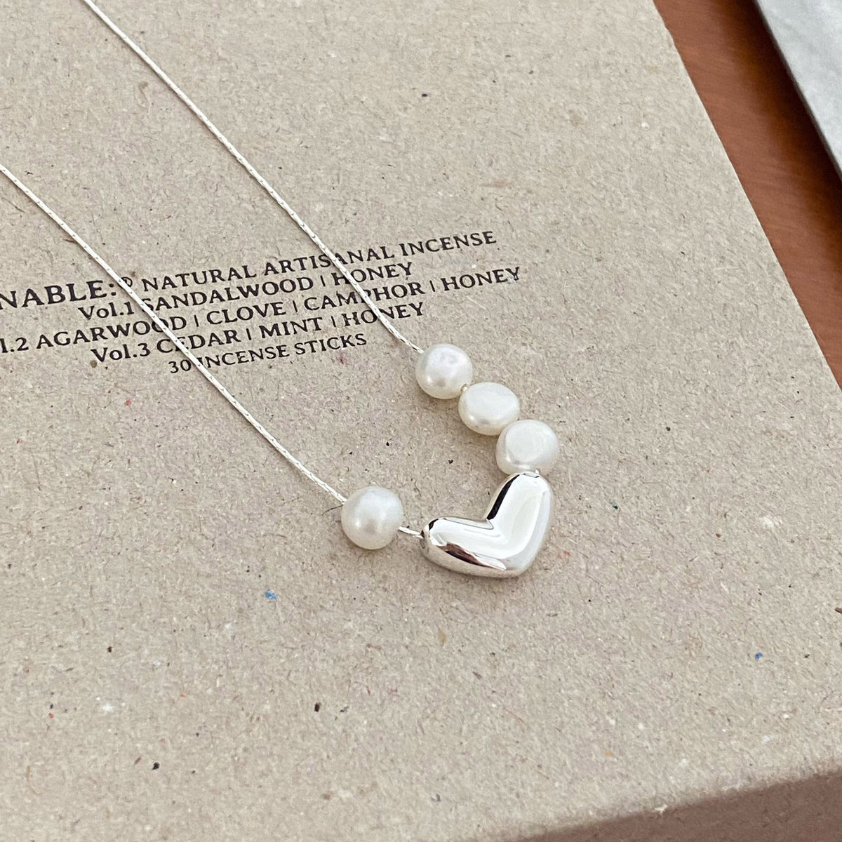S925 Pure Silver Freshwater Pearl Love Pendant Necklace