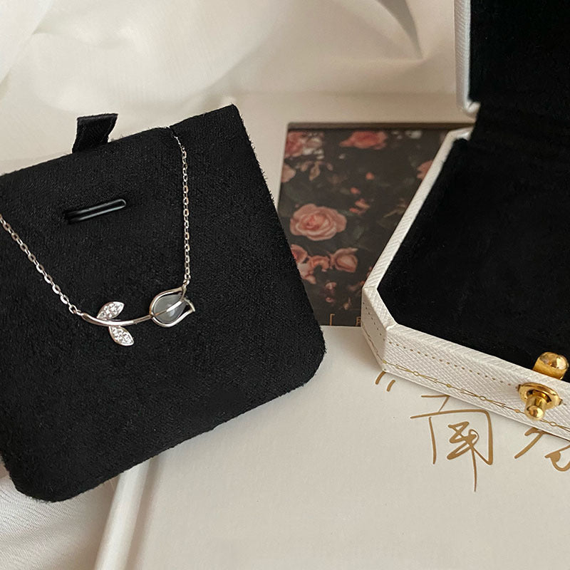 925 sterling silver tulip pendant necklace