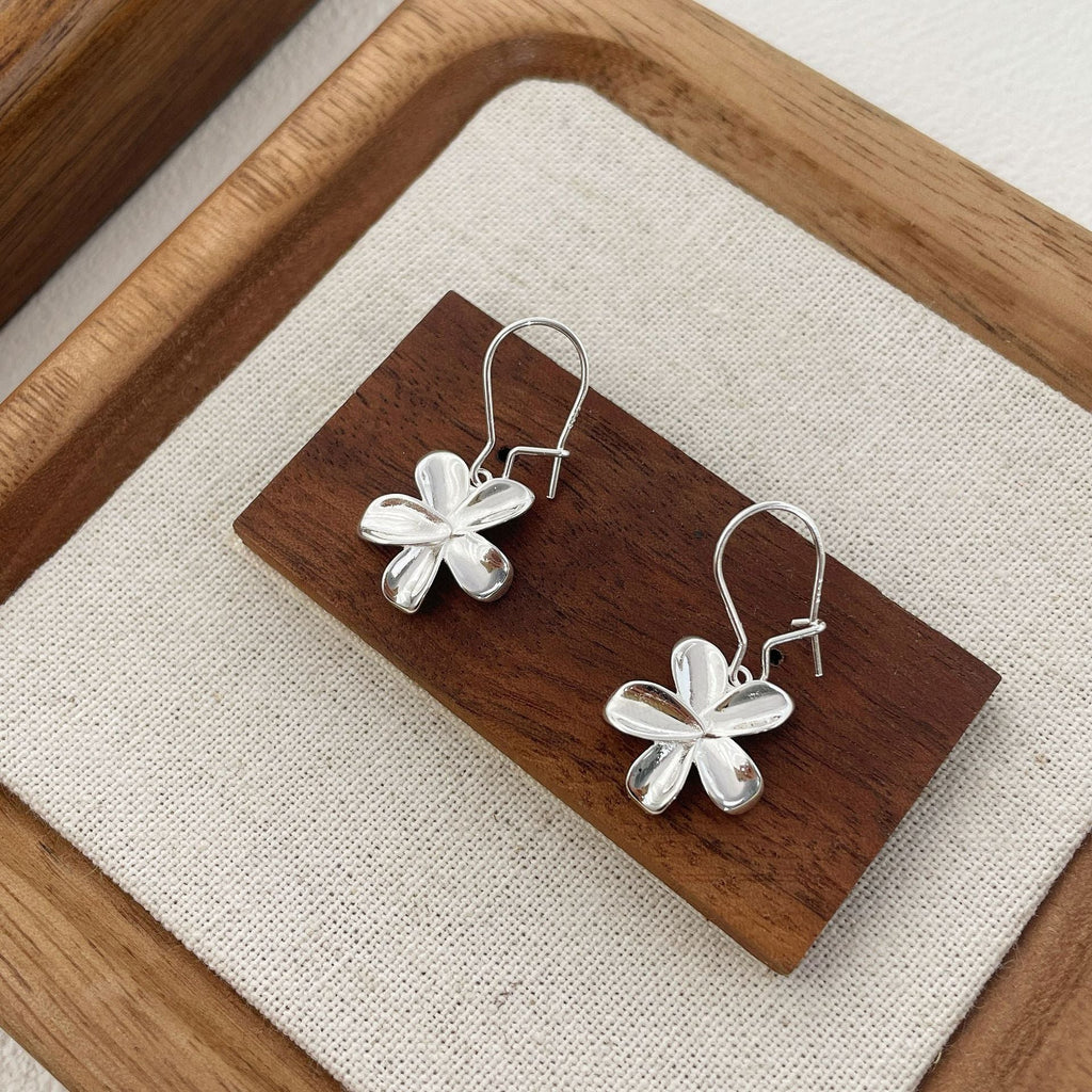 S925 Silver Petal Pendant Earrings - Silvery