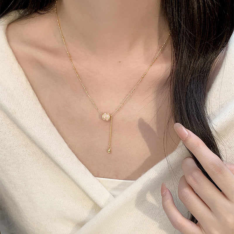 S925 pure silver inlaid zircon necklace, vintage exquisite pink drip oil craft collarbone chain.