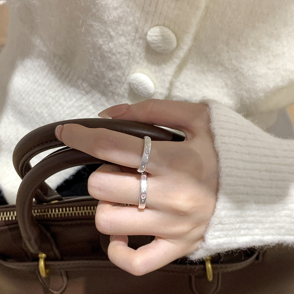 S925 Silver Sparkling Zirconia Ring - Silvery