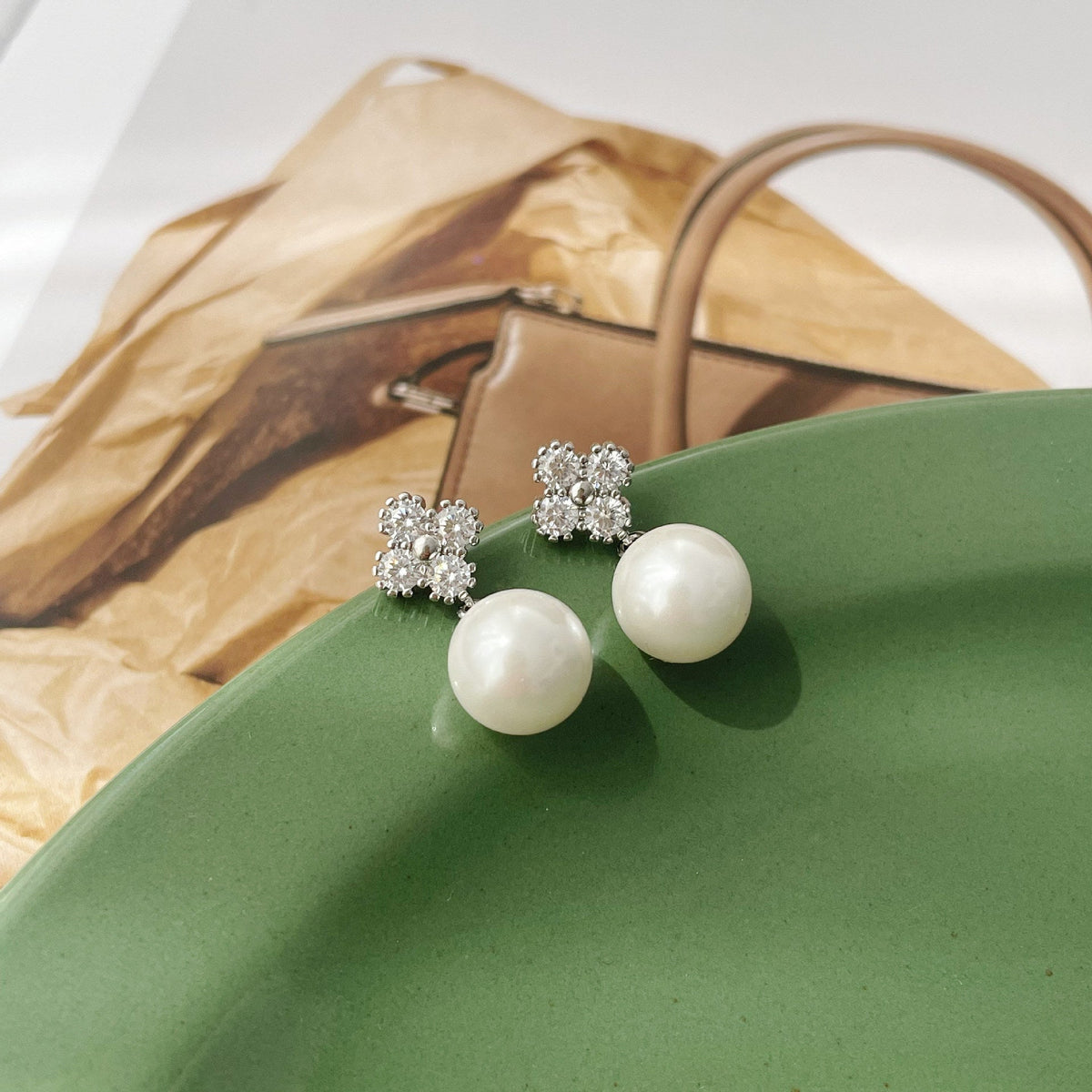 925 sterling silver pearl earrings - silvery