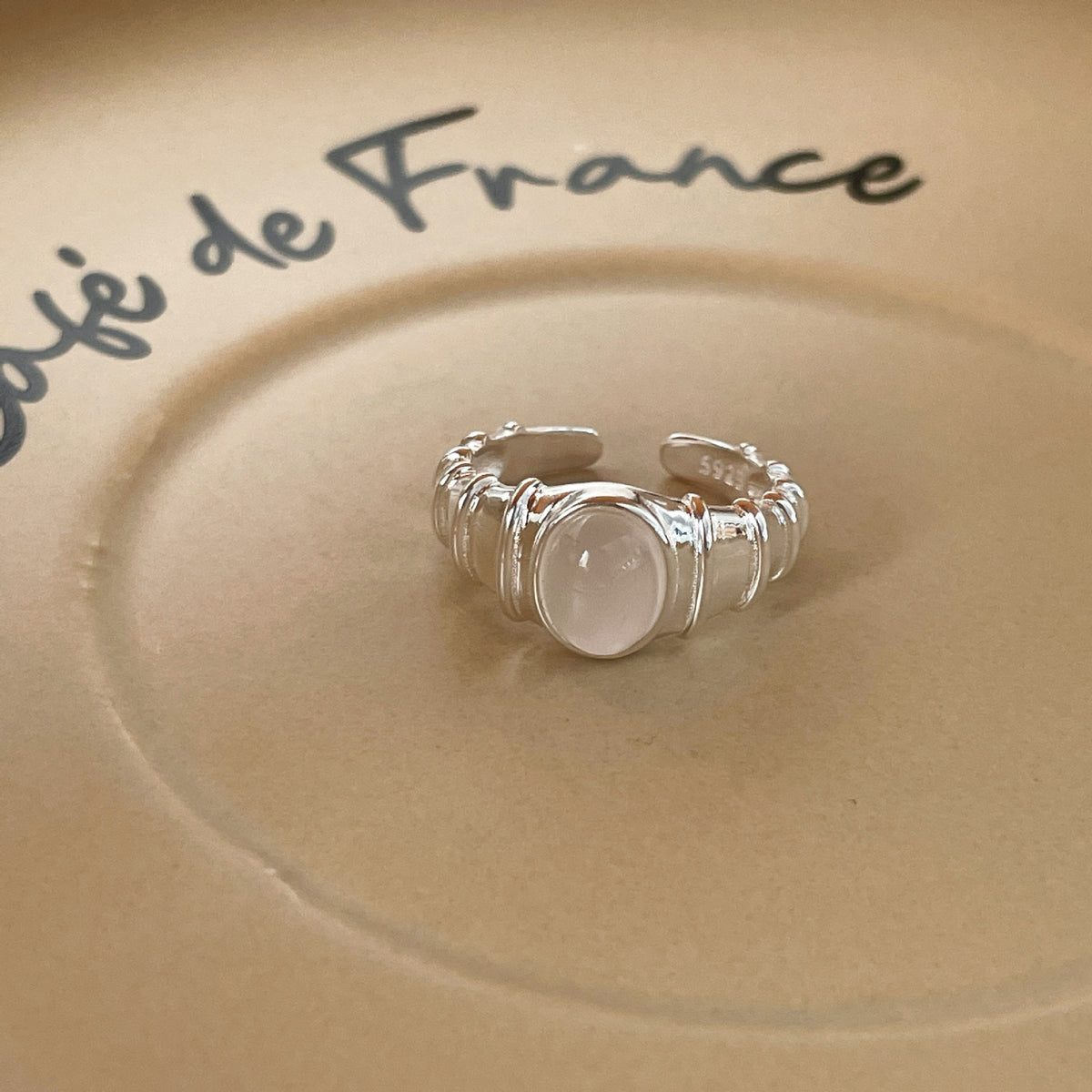 925 sterling silver chalcedony ring - silvery