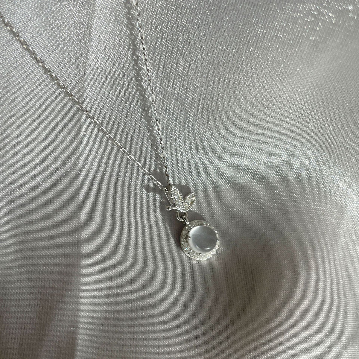 S925 Silver Set Sparkling Zirconia Jade Core Pendant Necklace