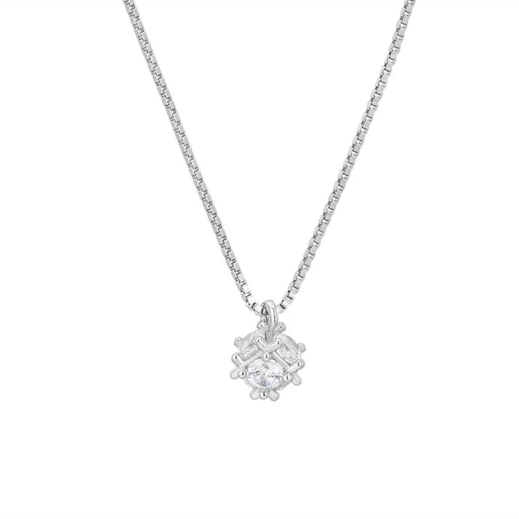 S925 Silver Sparkling Zirconia Pendant Necklace - Silvery