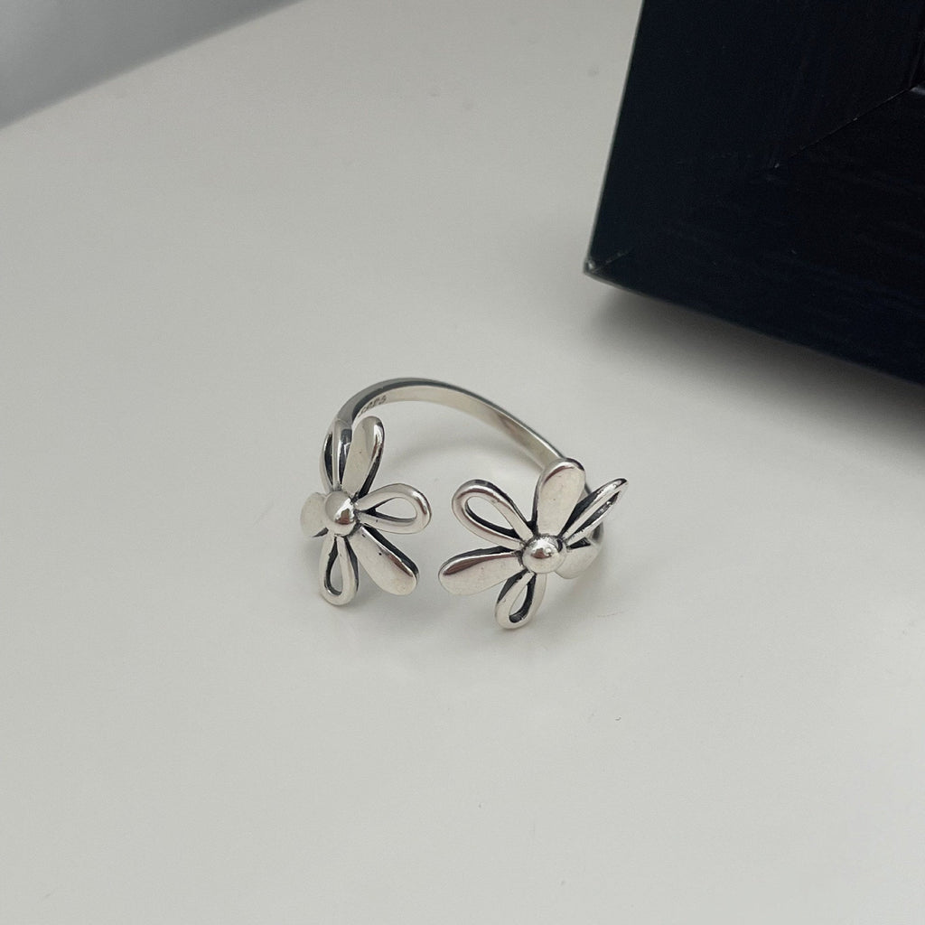 925 sterling silver flower ring - silvery