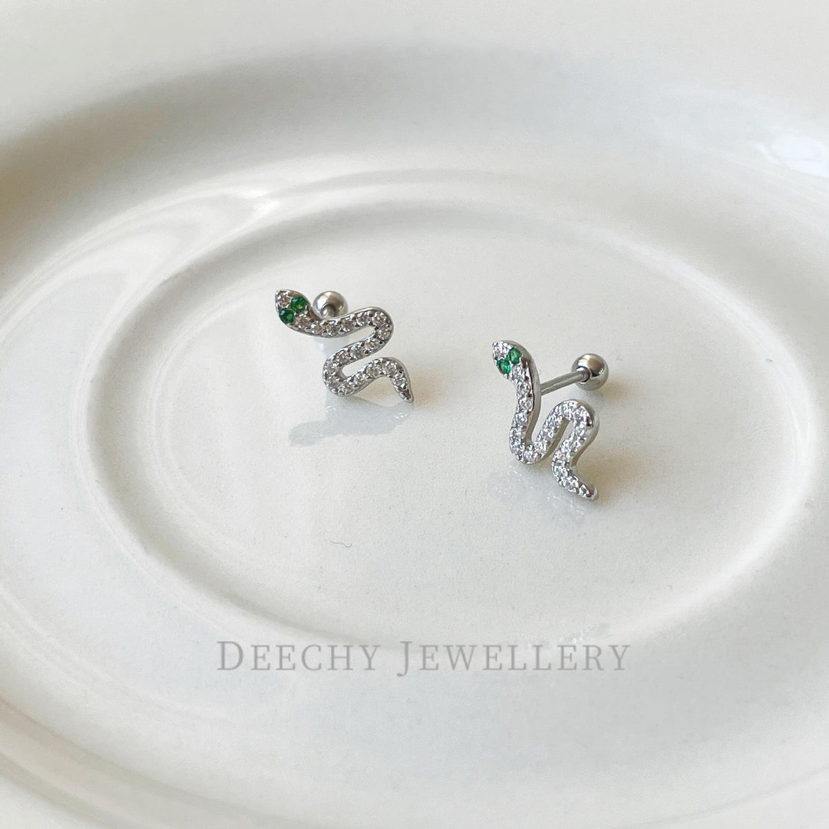 S925 Silver Sparkling Zirconia Serpentine Nut Earrings - Silvery