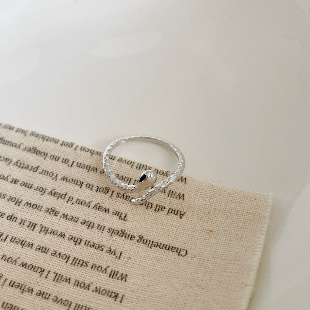 S925 sterling silver snake shaped ring