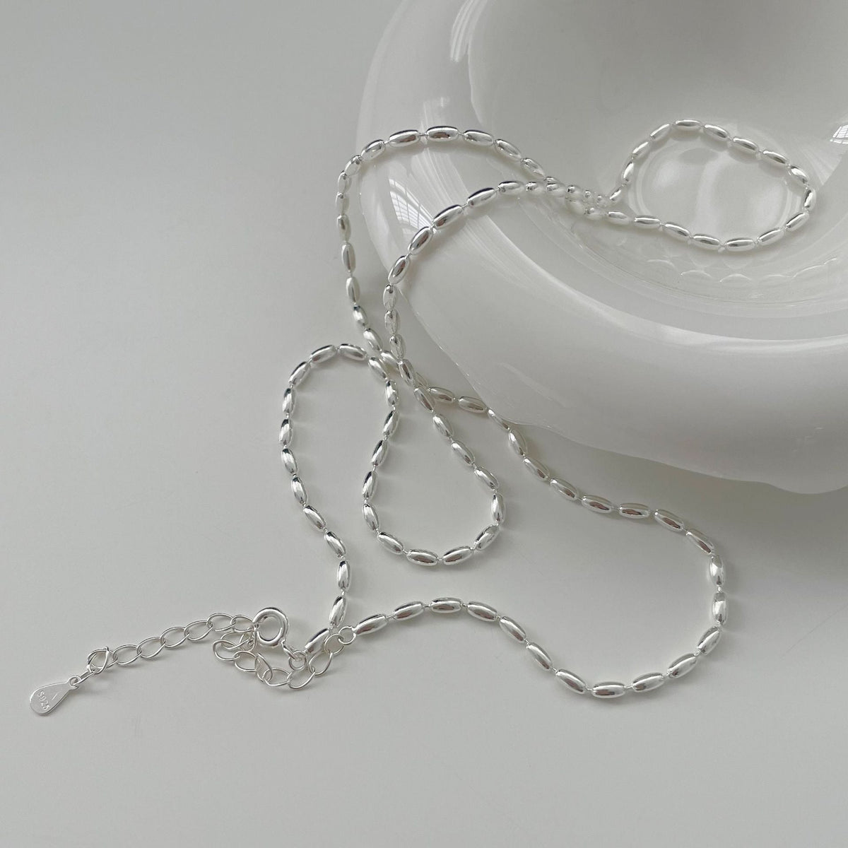 S925 Silver Olive Bead Necklace - Silvery
