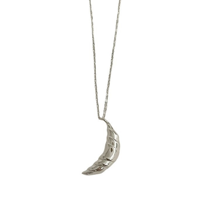 925 sterling silver cow horn pendant necklace - silvery
