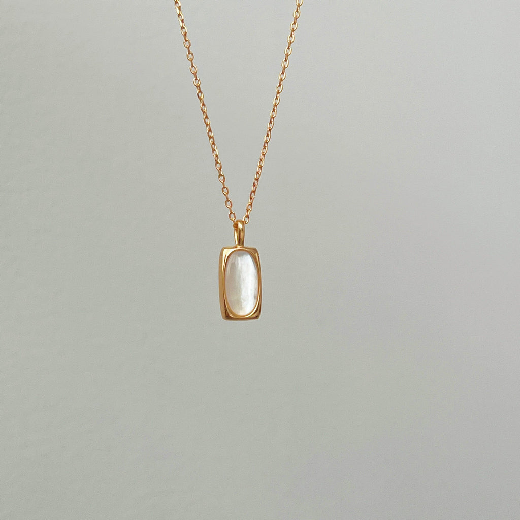 925 sterling silver shell pendant necklace