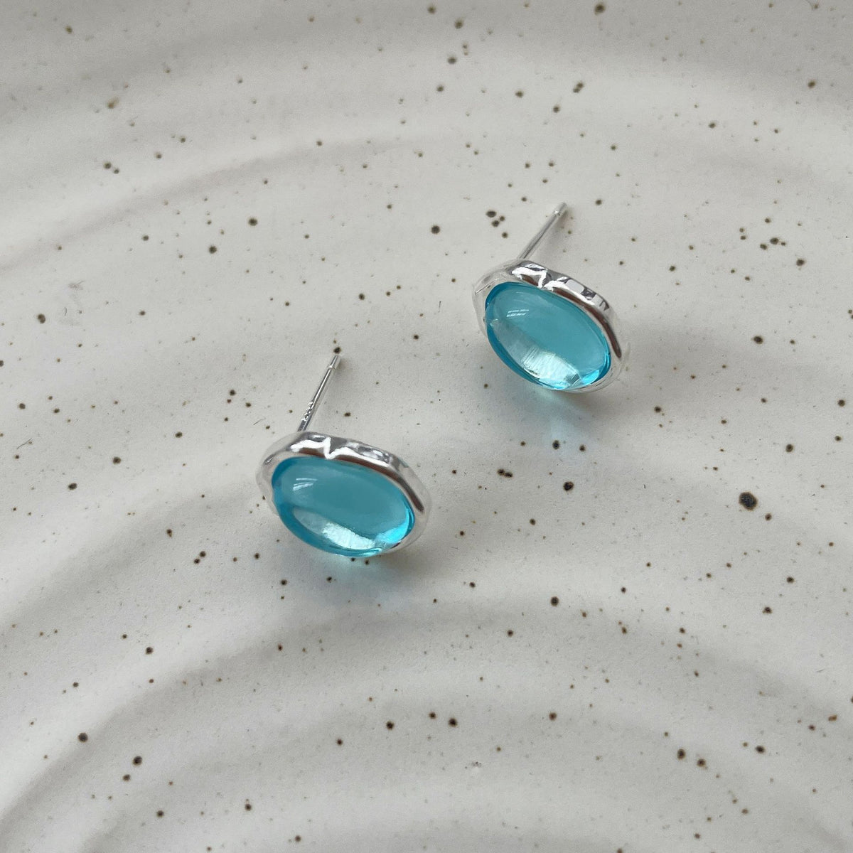 925 sterling silver aquamarine oval earrings - silvery