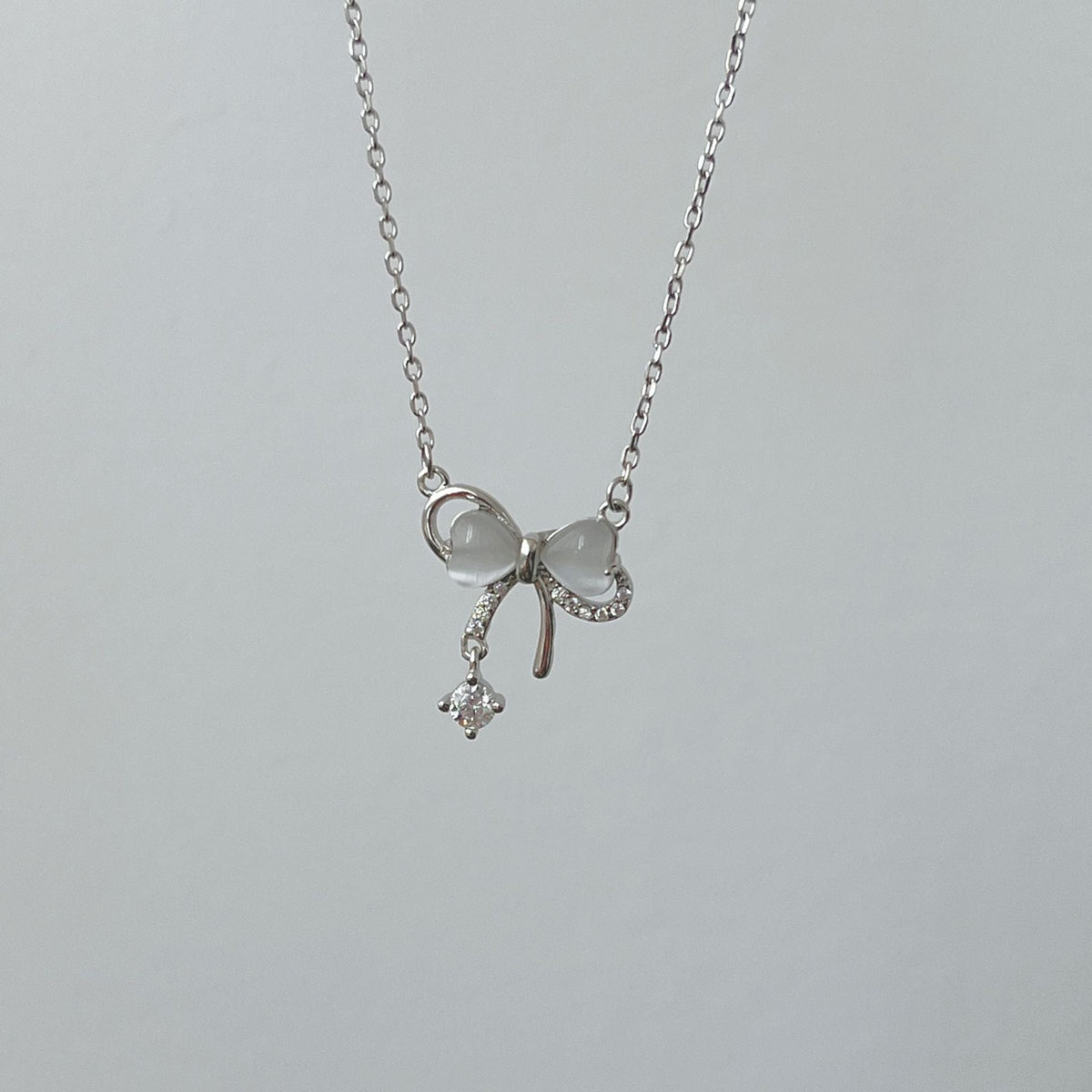 925 sterling silver bowknot pendant necklace - silvery
