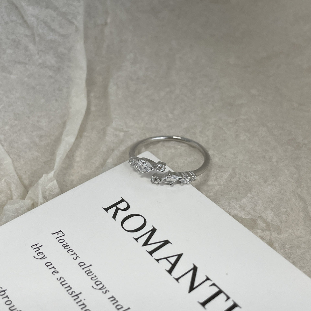 999 sterling silver shiny zirconia open ring - silvery