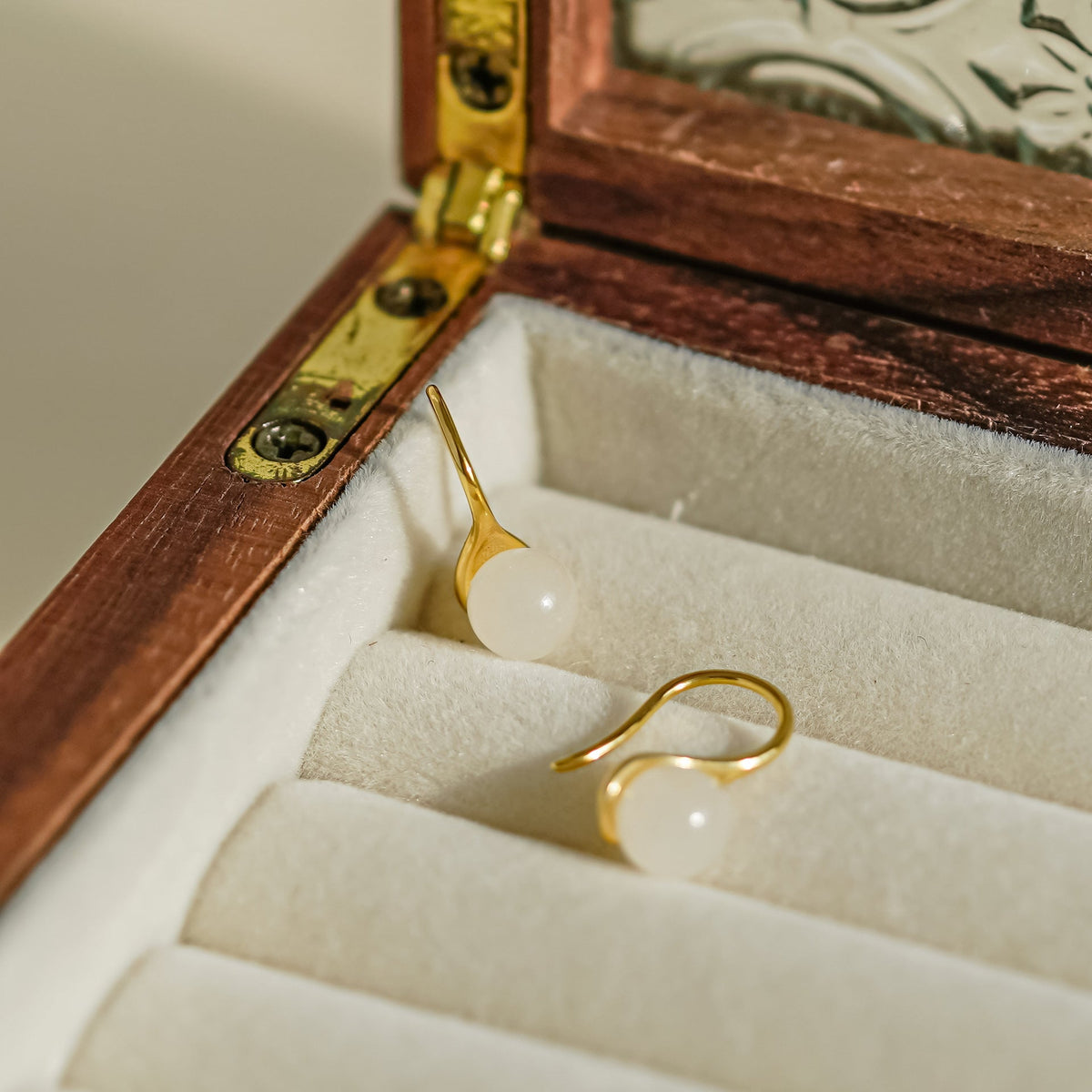 925 Sterling Silver Hotan Jade Earrings - Golden