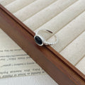 S925 pure silver oval black agate white chalcedony ring - silvery